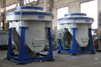 Дробилки ДЦ в цеху предприятия